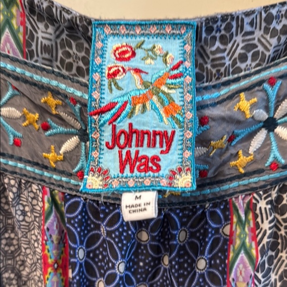 Johnny Was Blue Blouse with Bib Collar and Relaxed Fit - Picture 2 of 3